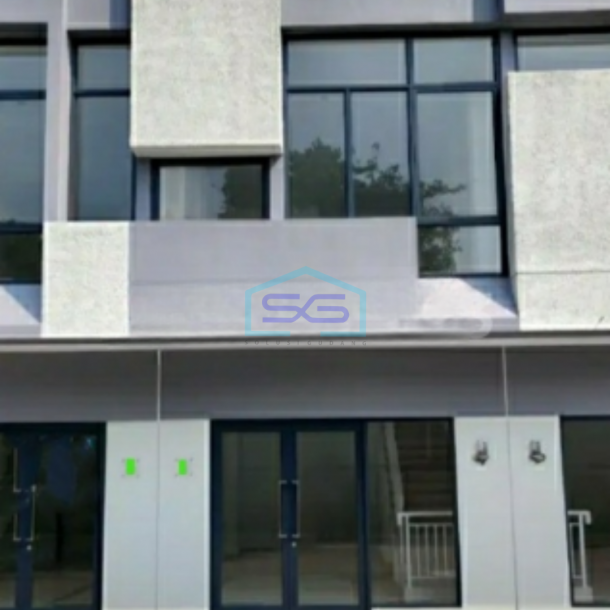 Dijual Cepat Ruko Loka Terdepan Hadap Jalan di Tangerang Bangunan 2 Lantai-1