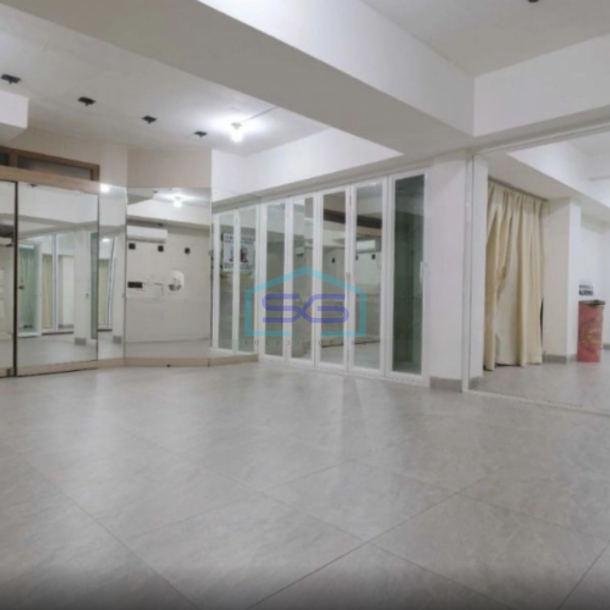 Dijual Ruang Usaha di Pinggir Jalan Area Kebayoran Baru Jakarta Selatan LT 245m2-1