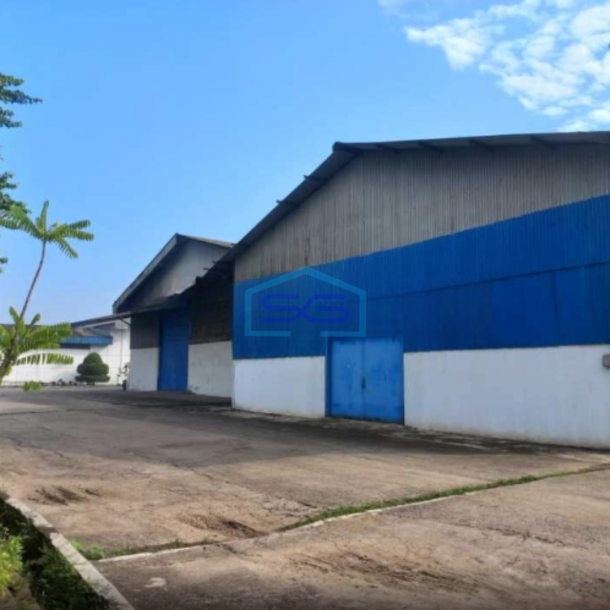 Dijual Pabrik Lokasi di Legok Tangerang Luas Tanah 7683m2 Siap Huni-1