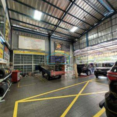 Dijual Ruko Ex Bengkel di Jl. Raya Ciater