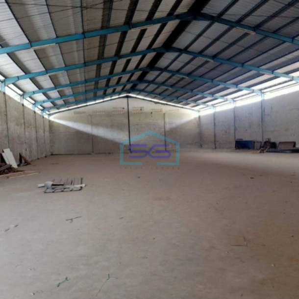 Dijual Gudang Bagus dan Siap Pakai di Kopo Katapang Bandung Luas Tanah 1925 m²-2