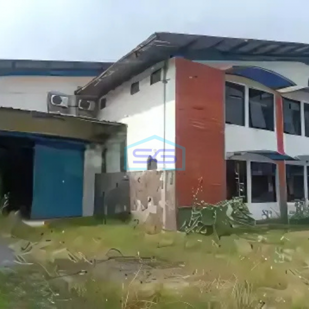 Dijual Gudang Bagus dan Siap Pakai di Kopo Katapang Bandung Luas Tanah 1925 m²-1