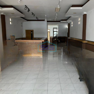 Disewakan Ruko 3 Lantai Luas Tanah  180 m²di Cihampelas Bandung