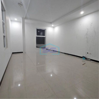 Disewakan Ruko Lokasi Strategis Luas Tanah 112 m² di Singgasana Bandung