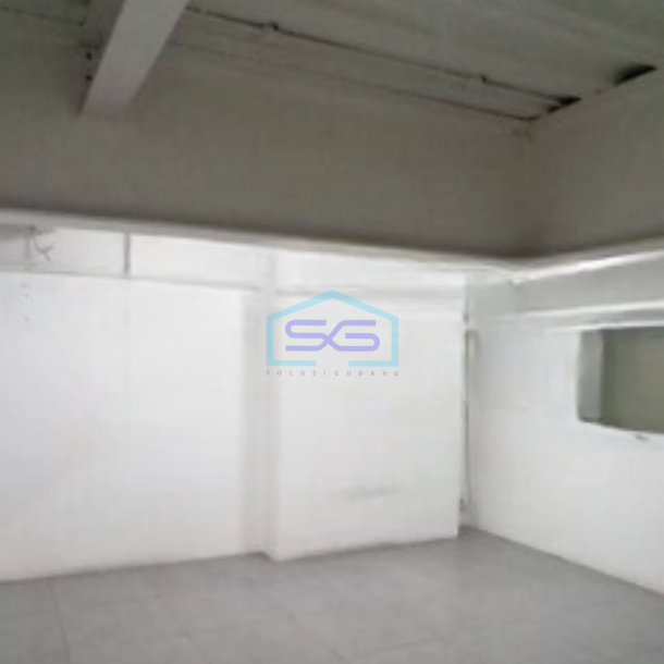 Disewakan Ruko 2 Lantai Luas Tanah  300 m² di Pasir Kaliki Bandung-2