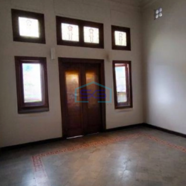 Disewakan Ruang Usaha Luas Tanah  1000 m² di Bandung Kota Cocok Untuk Segala Usaha-1