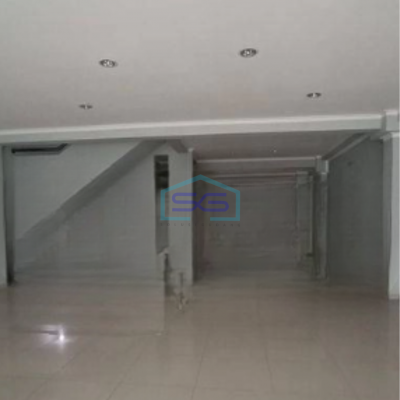 Disewakan Ruang Usaha Luas Tanah 315 m² di Surya Sumantri Bandung