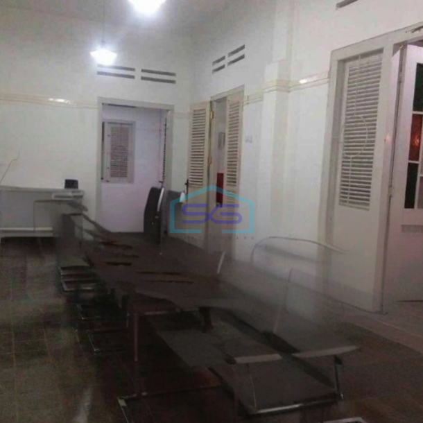 Dijual Ruang Usaha Lokasi Premium Luas Bangunan  1300 m² di Majalengk Kota-1