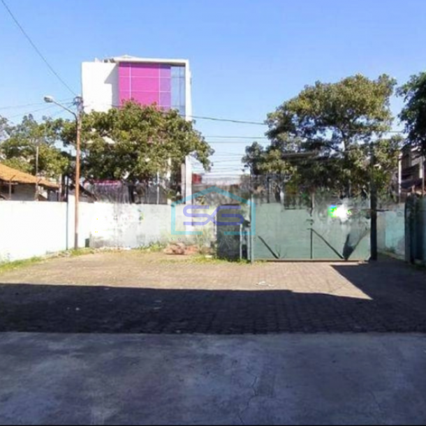 Disewakan Gudang Luas Tanah 1300 m² di Holis Cigondewah Bandung-1