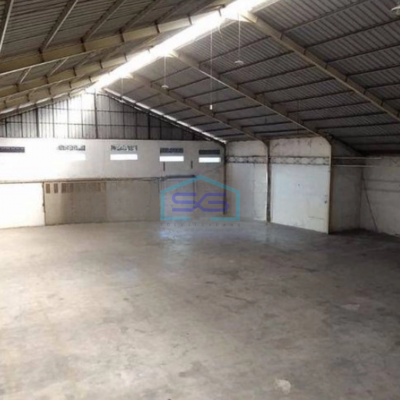 Disewakan Gudang Siap Pakai Luas Bangunan  800 m² di Holis Cigondewah Bandung