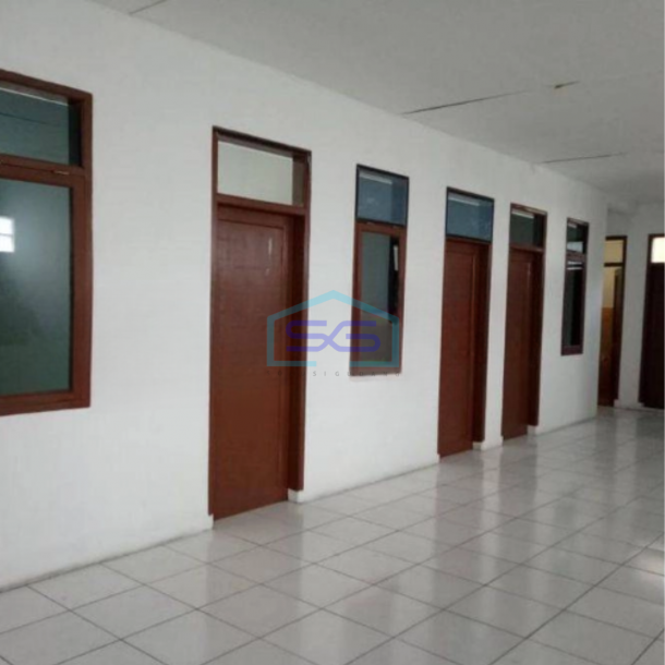 Disewakan Gudang Luas Tanah 500 m² di Caringin Bandung-1