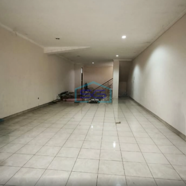 Disewakan Ruko Bagus Lokasi Premium Pusat Komersial di Sudirman Bandung LB 300m2-3