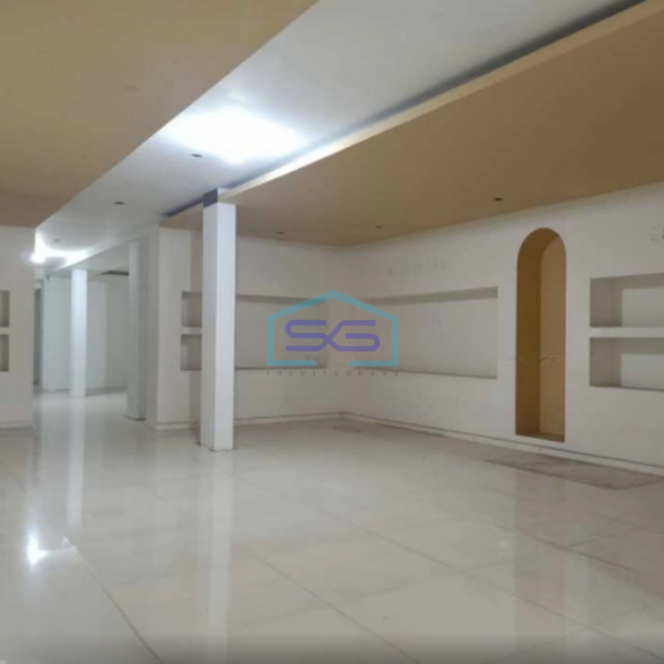 Disewakan Ruang Usaha Sangat Bagus Lokasi Mainroad Dago Bandung LB 350m2-1