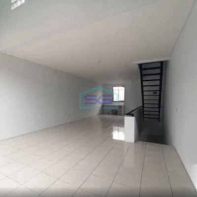 Dijual Ruko Baru Lokasi di Kota Baru Parahyangan Bandung Luas Bangunan 142m2