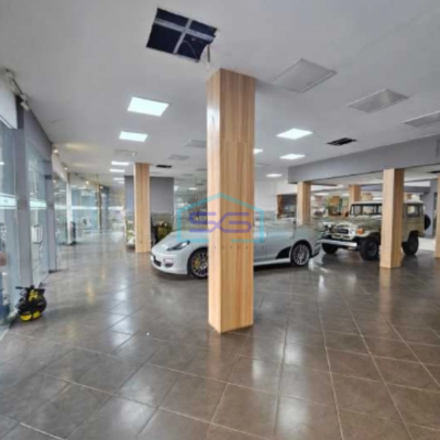 Disewakan Ruang Usaha Cocok Usaha di Mainroad Cihampelas Bandung LB 375m2