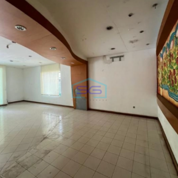Disewakan Ruang Usaha Cocok Usaha di Mainroad Cihampelas Bandung LB 375m2-2