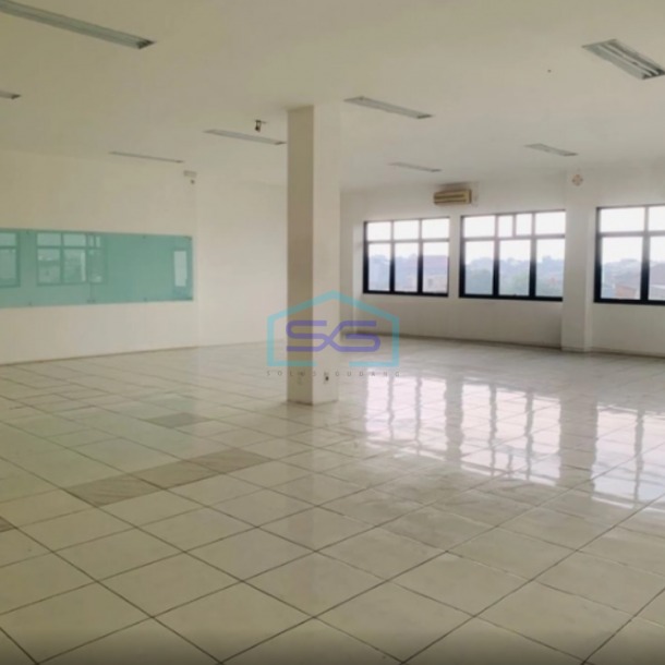 Disewakan Ruang usaha dan Gedung Cocok Untuk Kantor di Lengkong Bandung LB 1082m2-3