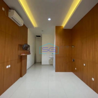 Disewakan Ruko Lokasi Bagus dan Strategis Mainroad Surya Sumantri Bandung LB 185m2