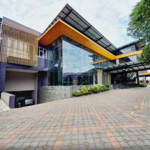 Dijual Gedung Kantor Sangat Premium di Pusat Kota Cimahi Jawa Barat LB 6534m2-1
