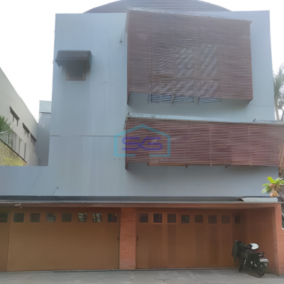 Dijual Ruang Usaha Bisa Untuk Kantor di Main Road Setiabudi Bandung LT 428m2