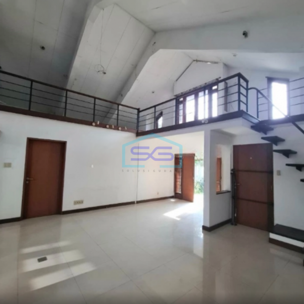 Disewakan Ruang Usaha Cocok untuk Kantor di Ciumbuleuit Bandung LB 200m2-2