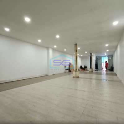 Disewakan Ruang Usaha 3 Lantai dan Luas di Mainroad Pasir Kaliki Bandung LB 2000m2