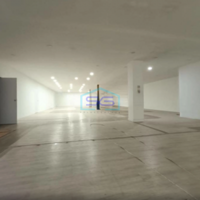 Disewakan Ruang Usaha 3 Lantai dan Luas di Mainroad Pasir Kaliki Bandung LB 2000m2