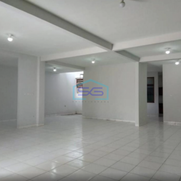 Disewakan Ruang Usaha Cocok Untuk Gudang Dan Kantor di Kiaracondong Bandung Luas 300m2-4