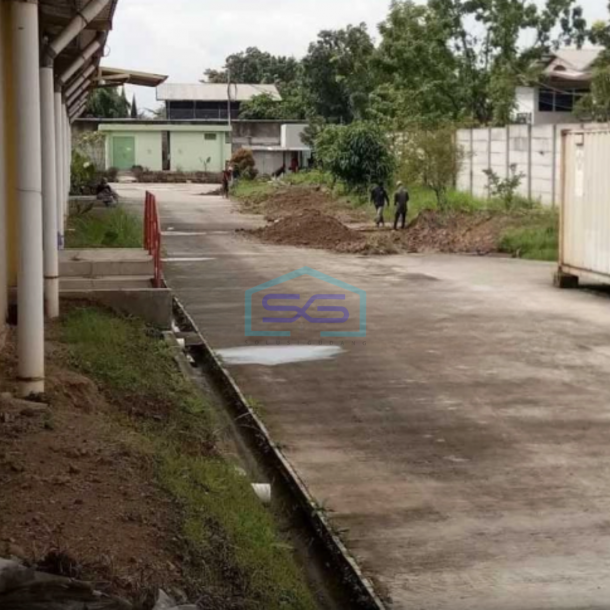 Dijual Gudang Ex Pabrik di Kawasan Sayap Soekarno Hatta Gedebage Bandung LT 17900m2-1