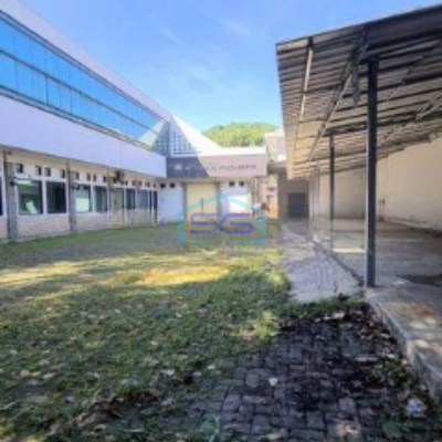 Dijual Kantor Luas Tanah  2176 m² 2 Lantai Lokasi Strategis di Bandung Kota