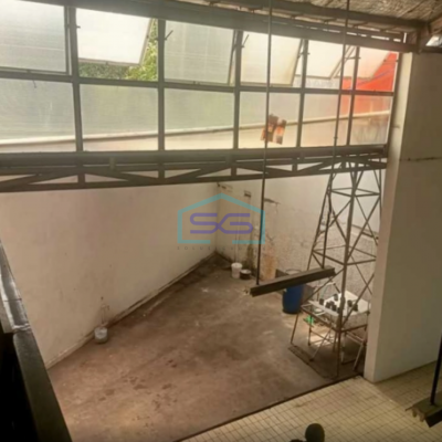 Disewakan Ruang Usaha Ex Showroom di Bekasi Luas Bangunan 400m2
