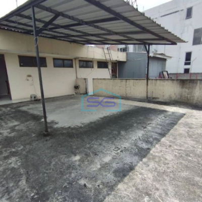 Disewakan Ruko Luas Tanah  235 m² di Gatot Subroto Pusat Kota Bandung