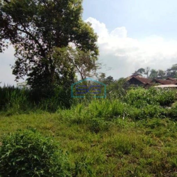 Dijual Tanah dan Bangunan Lokasi Strategis di Lembang Bandung Luas Tanah 7017 m²-3