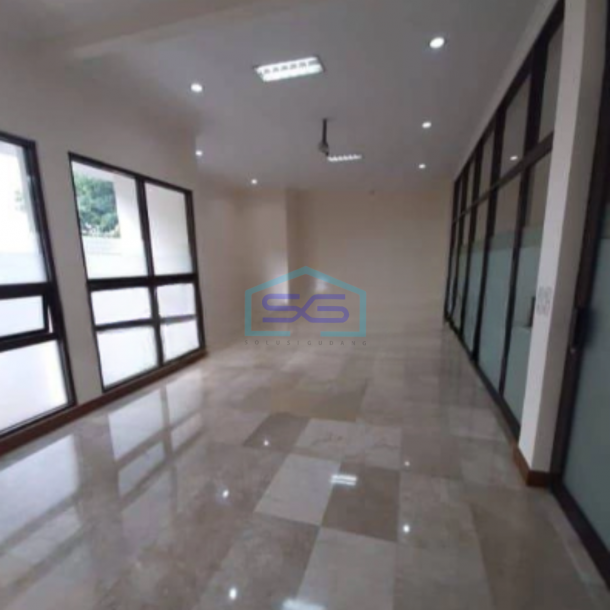 Dijual Ruko Siap Pakai 3 Lantai Luas Bangunan  600 m² di Cimahi Bandung-2