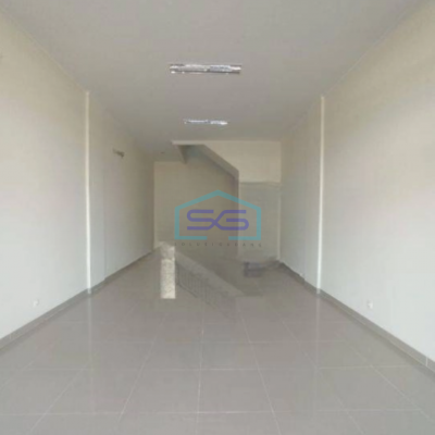 Dijual Ruko Murah 3 Lantai Luas Bangunan  208 m² di Gede Bage Bandung