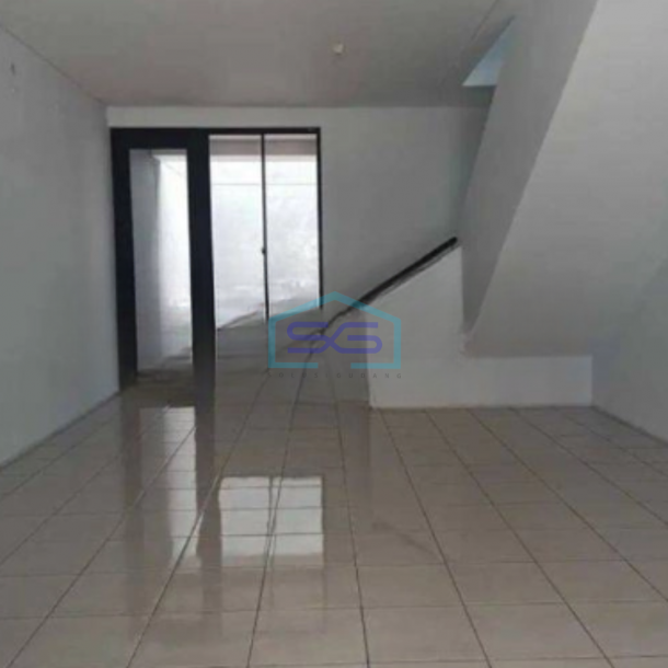 Dijual Ruko 2 Lantai Luas Bangunan  142 m² di Kota Baru Parahyangan Bandung-1