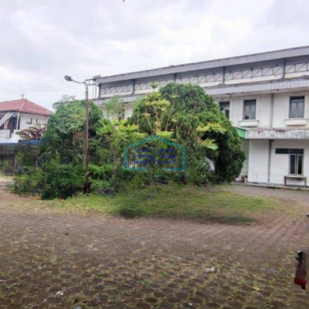 Dijual Gudang Luas Tanah  7003 m² di Soekarno Hatta Bandung-1