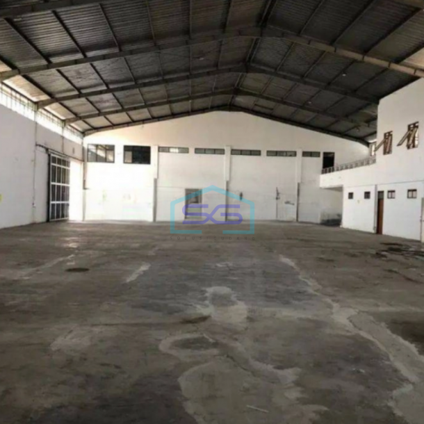 Dijual Gudang Lokasi Strategis Siap Pakai Luas Tanah  2216 m² di Kopo Bandung-4