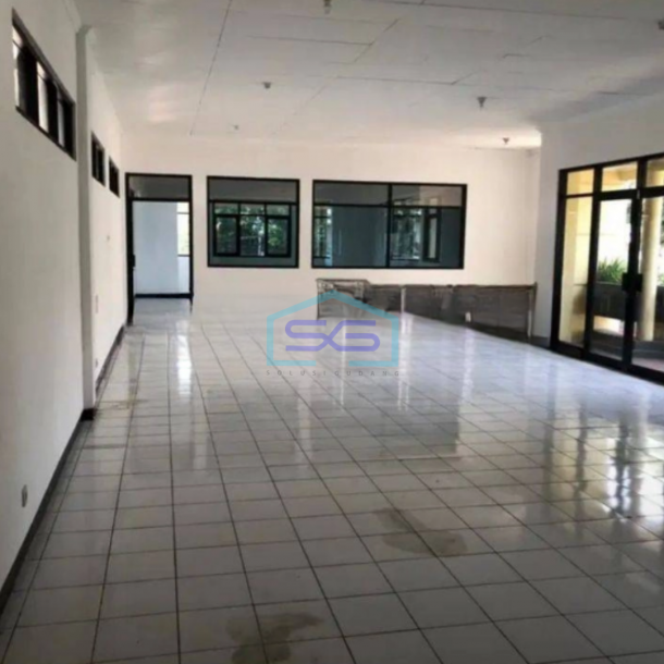 Dijual Gudang Lokasi Strategis Siap Pakai Luas Tanah  2216 m² di Kopo Bandung-2