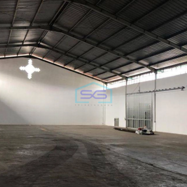 Disewakan Gudang di Kopojaya Bandung Luas Tanah 2216 m²-2