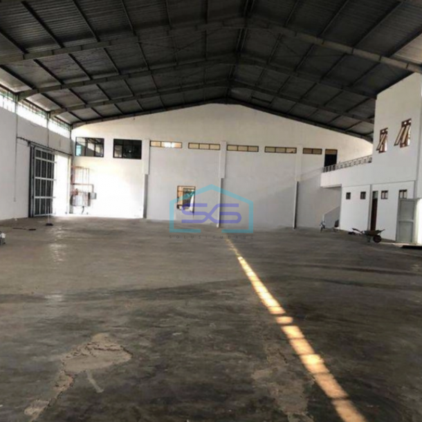 Disewakan Gudang di Kopojaya Bandung Luas Tanah 2216 m²-1
