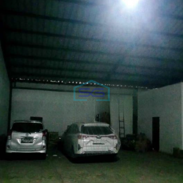 Dijual Gudang di Sariwangi Bandung-3