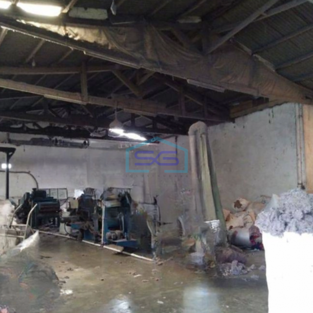 Dijual Gudang Siap Pakai di Cibaduyut Bandung Luas Tanah 900 m²-1