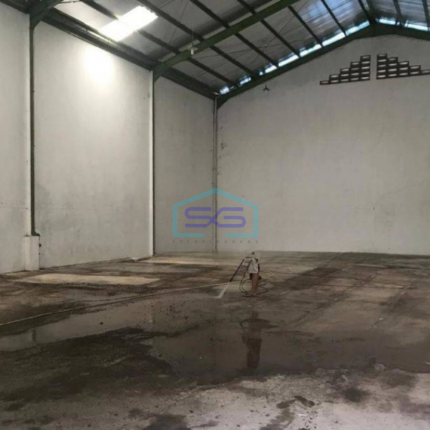 Dijual Gudang di Cibolerang Bandung Luas Tanah 620 m²-1