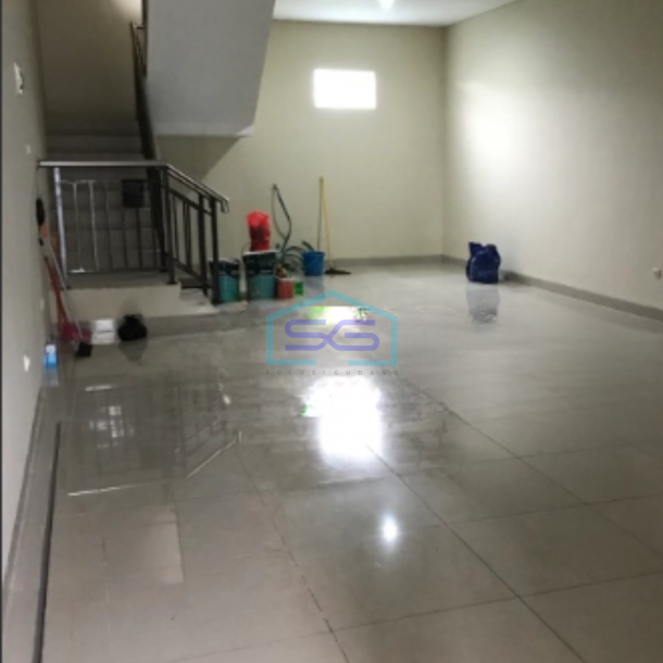 Disewakan Ruko Luas Bangunan 140 m²  di Mekar Wangi Bandung-1