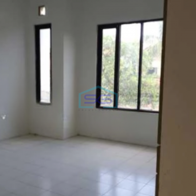 Disewakan Ruko Murah Luas Bangunan  200 m² di Kopo Bandung