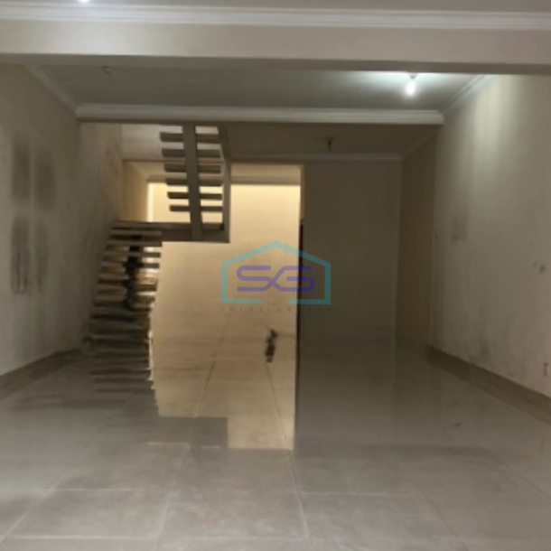 Disewakan Ruko Luas Bangunan 180 m² di Gardu Jati Bandung-2