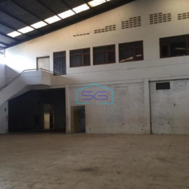 Disewakan Gudang Siap Pakai Luas Bangunan  1800 m²  di Kopo Bandung-1