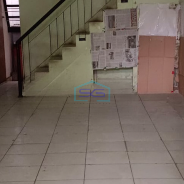 Disewakan Ruko 2 Lantai Luas Bangunan  100 m²  di Bandung-3