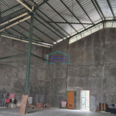 Dijual Gudang Luas Tanah 233 m²  Lokasi Bebas Banjir di Kapuk Kamal Jakarta Barat